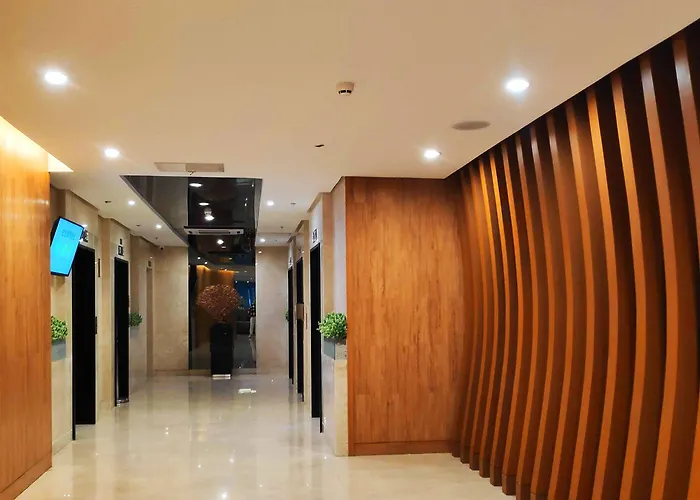 Shore 2 Residences *