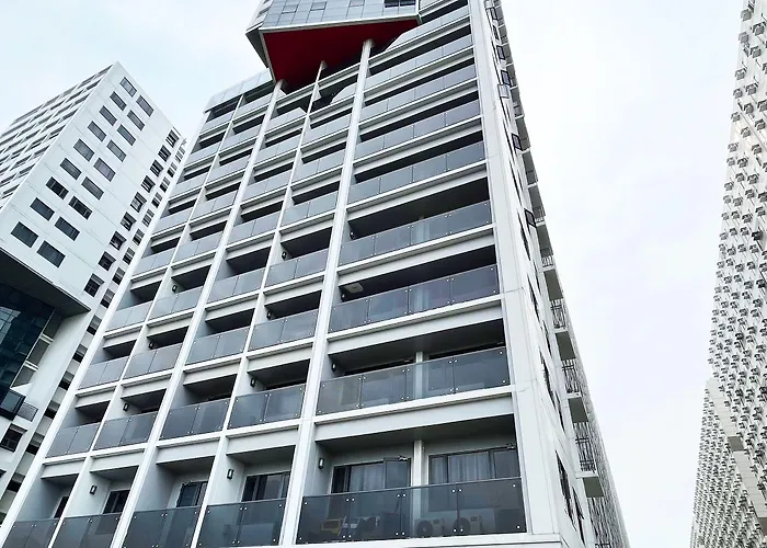 Shore 2 Residences Homestay