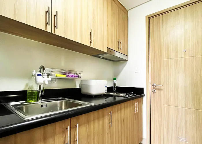 Shore 2 Residences