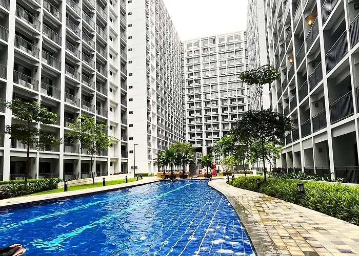 Shore 2 Residences Homestay Manila